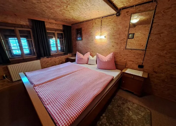 Lippnerhuette By Interhome シャレー トゥクス